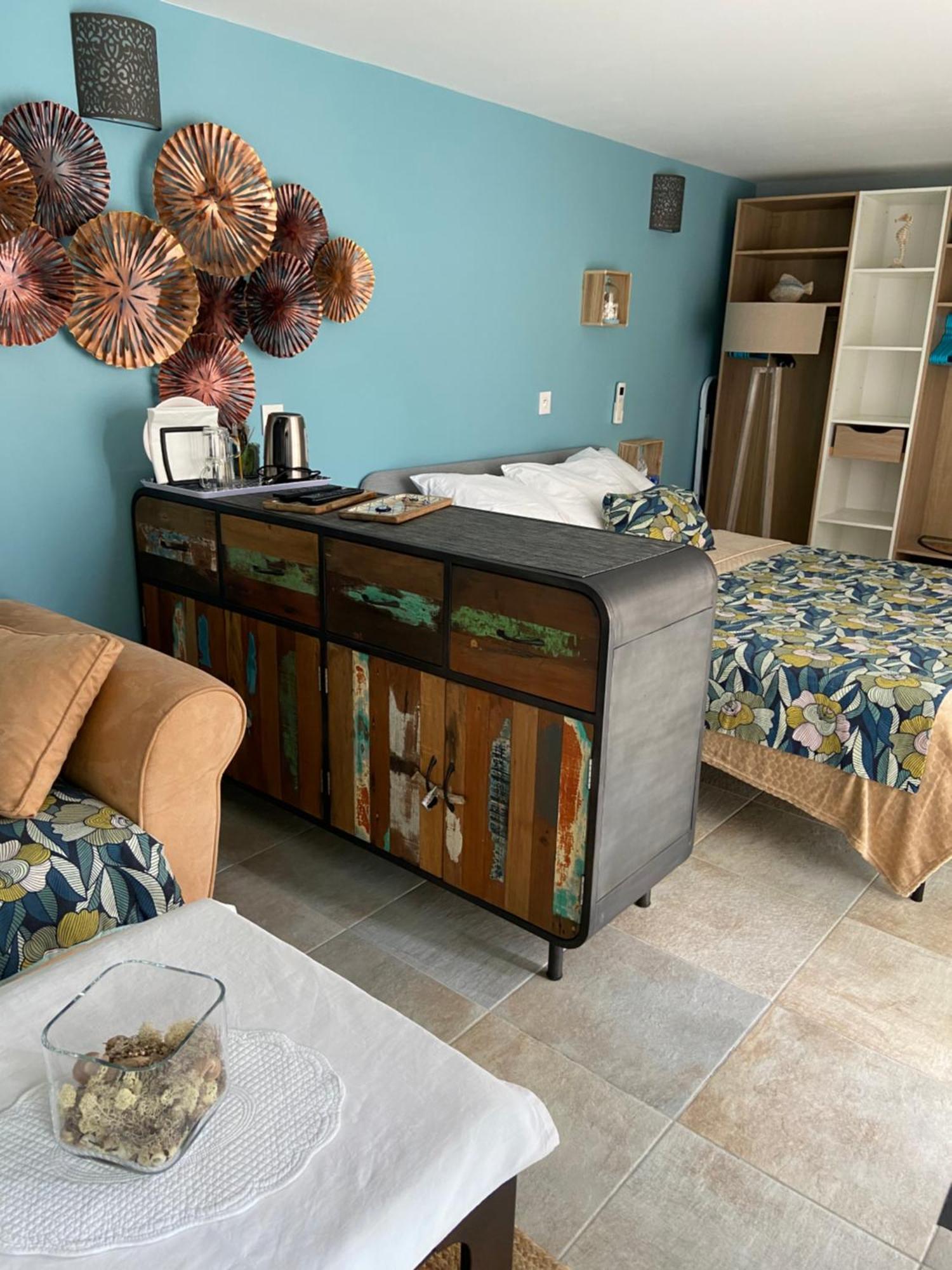 Les Terrasses Des Anthenors Bed and Breakfast Ensues-la-Redonne Buitenkant foto