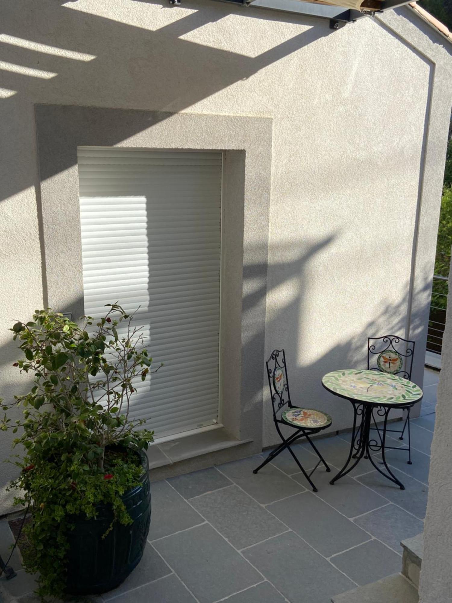 Les Terrasses Des Anthenors Bed and Breakfast Ensues-la-Redonne Buitenkant foto